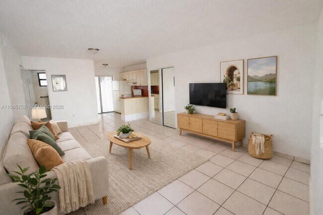 Photo - 2740 W 63rd St Unit 104