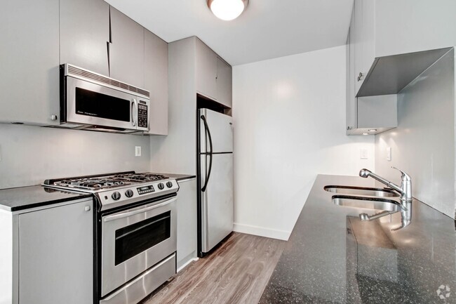 Building Photo - 117 Pacific St Rental