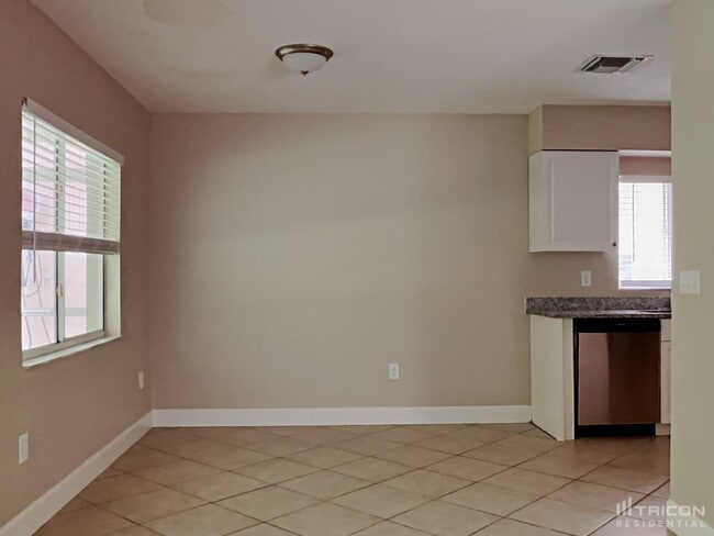 Photo - 27209 La Jolla Way