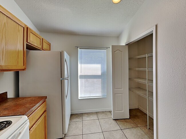 Photo - 1406 Orlando Pl