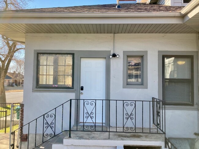 2780 S Madison Ave Unit B