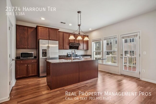 Photo - 21774 Harroun Terrace