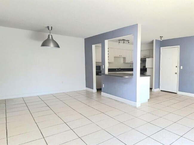 Photo - 496 Banyon Tree Cir Unidad 204