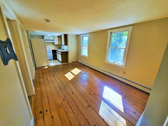 Photo - 16 R Indian St