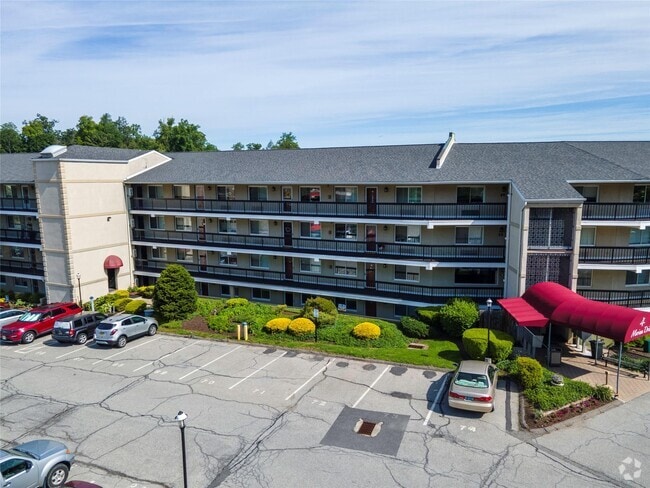 Building Photo - 4 Marina Dr Unit Q3 Rental