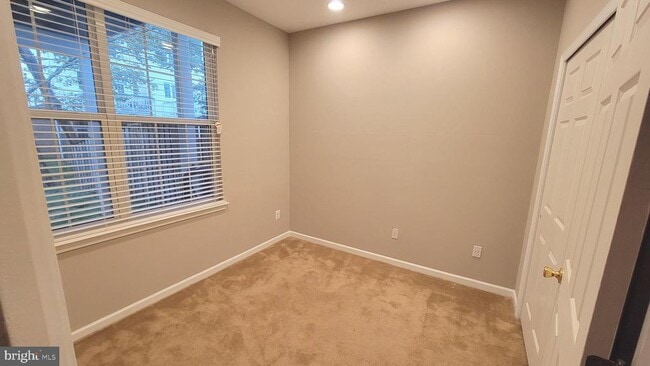 Photo - 20479 Greymont Terrace