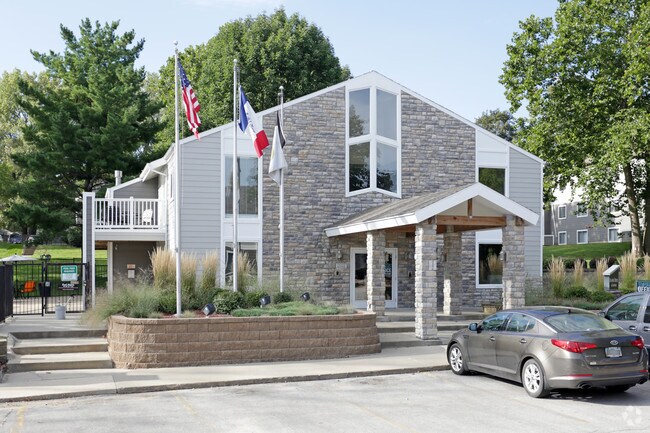 Building Photo - Weston Park Apartments