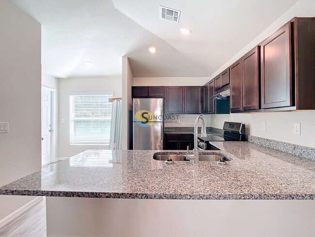 Photo - Live the Dream in a Brand-New Duplex in Po...