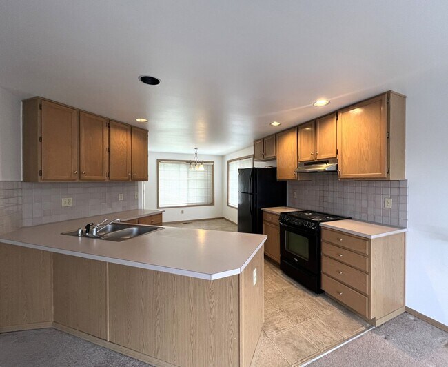 Photo - South Marysville Duplex - Rent Ready