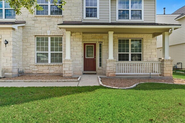 Photo - 125 Pine Cove