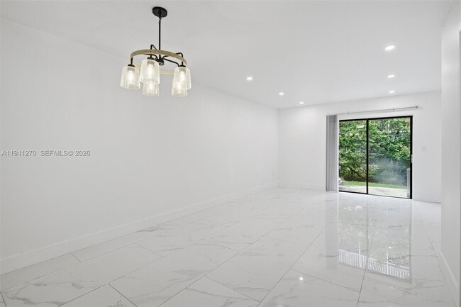 Photo - 6850 NW 173rd Dr