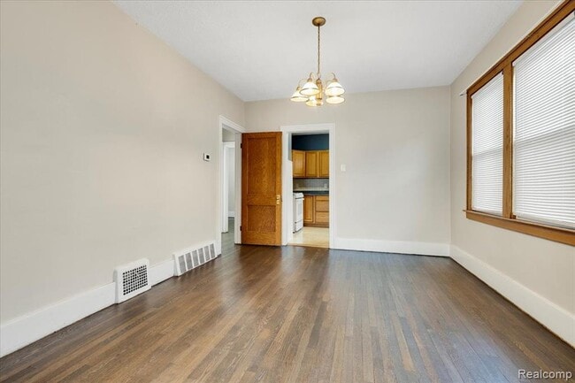 Photo - 1413 Wayburn St