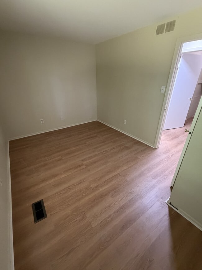 Photo - 1511 Woodhollow Dr