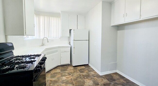 Photo - 478 Landfair Ave