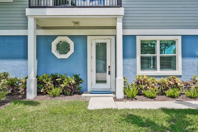 Photo - 425 Hugh St