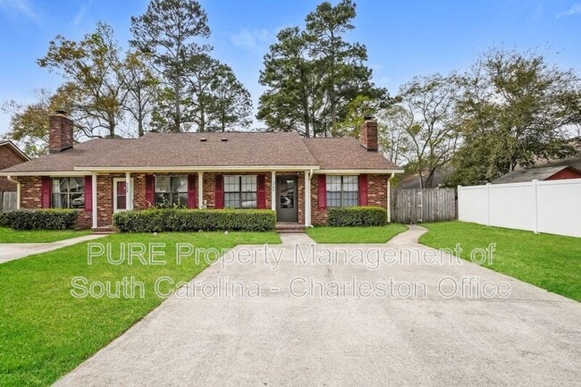 Building Photo - 9506 S Cardinal Dr