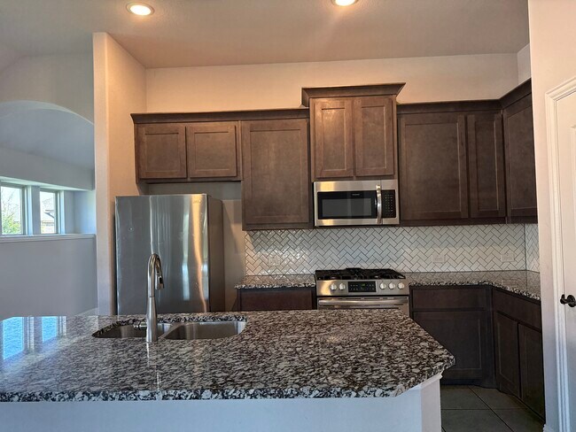 Photo - 1332 Fox Gln Trl