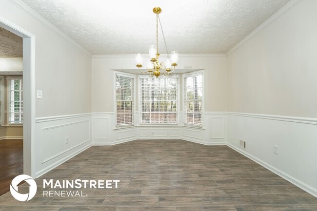 Photo - 180 Wills Way