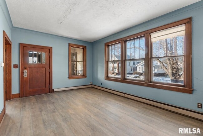 Photo - 1816 W Callender Ave