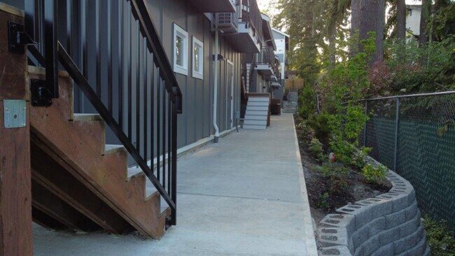 Photo - 2 BD /1 BA Granite Countertops, Washer/Dry... Unidad 8513-202