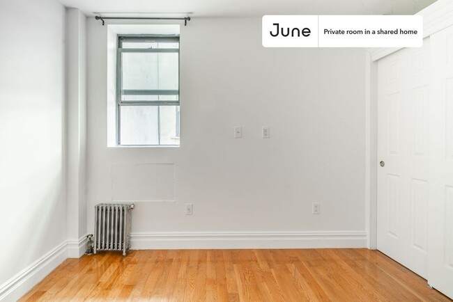 Room in Shared 2 bed/1 bath home in East Village