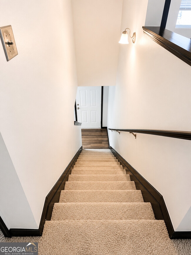 Photo - 105 Loblolly Ln