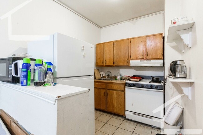 Photo - What a bargain! 4-Bed Allston Apt Near the T