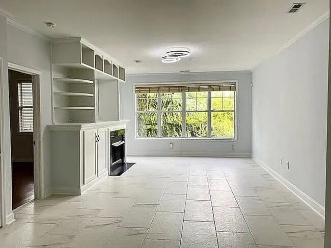 Photo - 2 Bed/ 2 Bath Condo located in one of Charlotte's most desired neighborhoods Unit 206