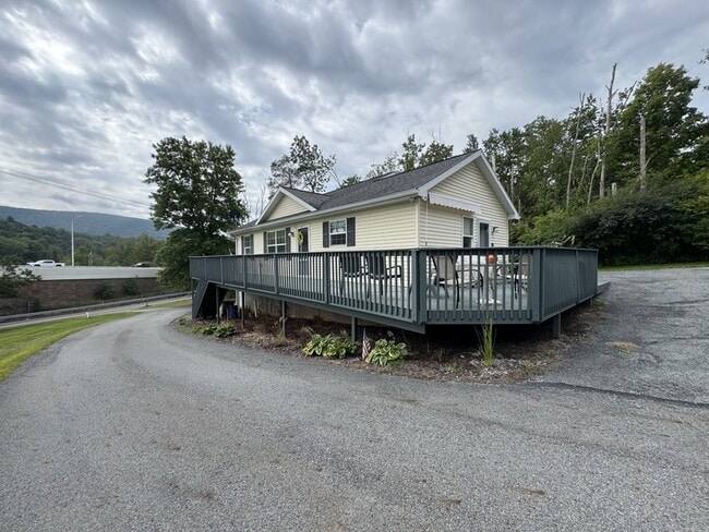 Building Photo - 355-357 Edella Rd Rental