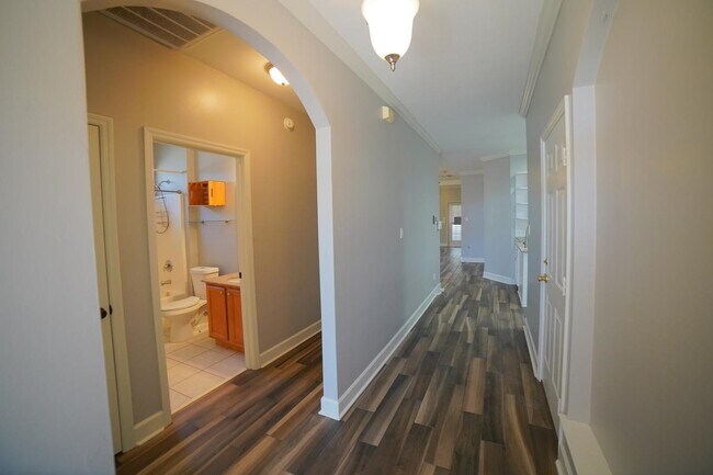 Photo - 5434 Hampton Hill Cir
