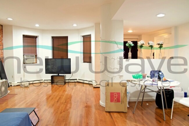 Photo - 390 Riverway Apartments Unit #2