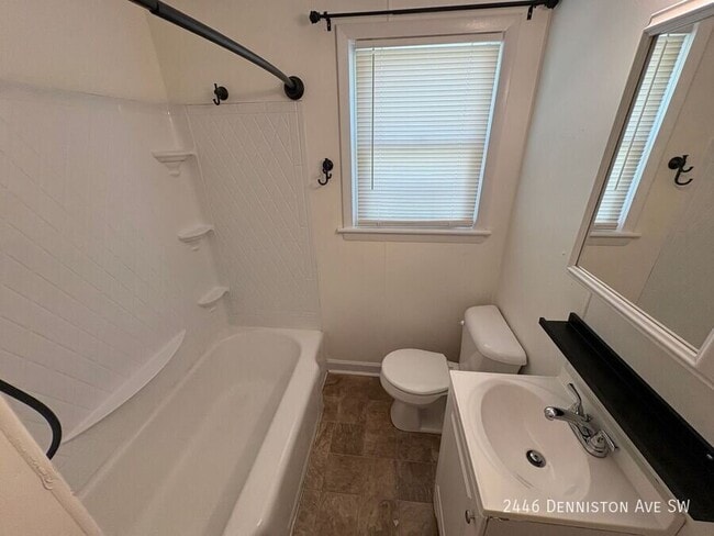 Photo - 2446 Denniston Ave SW