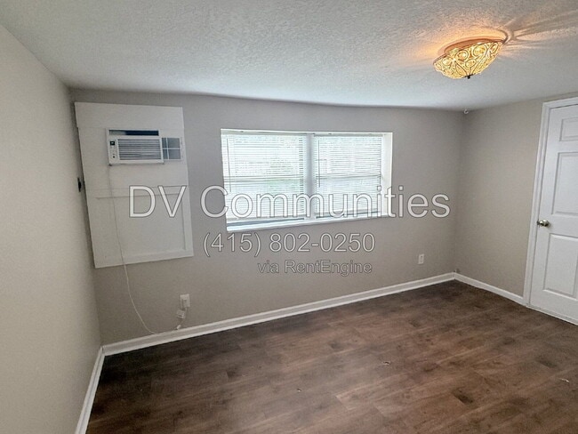 Photo - 2135 8th Ave N Unit 2
