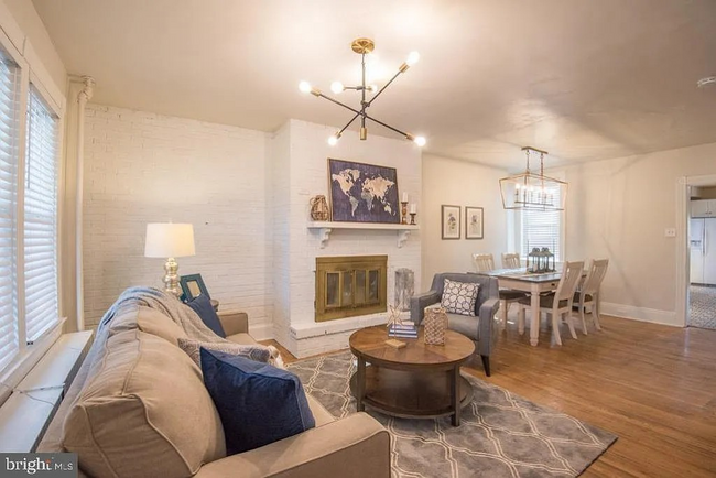 Living Room - 134 E Liberty St Townhome