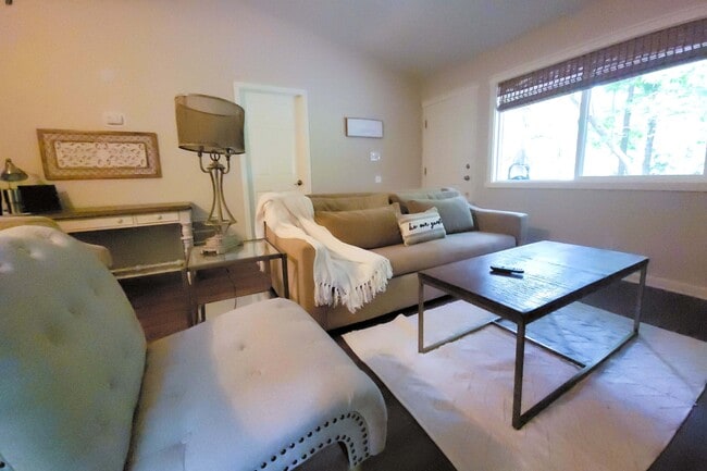 Photo - 291 Tall Oaks Rd