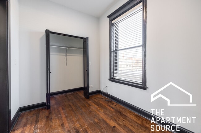 Photo - 1000 N Mozart St Unidad 3w