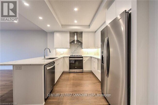 Photo - 460 Callaway Rd Unit 609