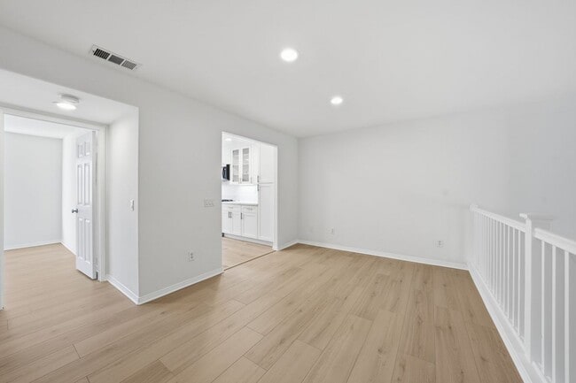 Photo - 25715 Wagner Way Unidad B