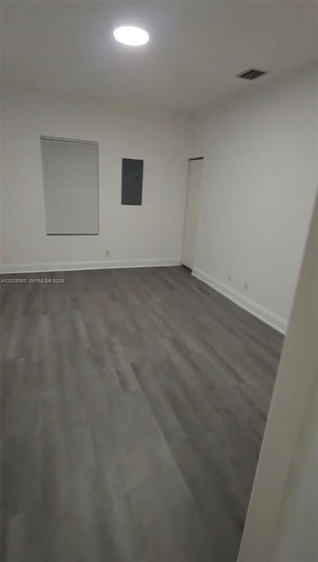 Photo - 4216 Leo Ln