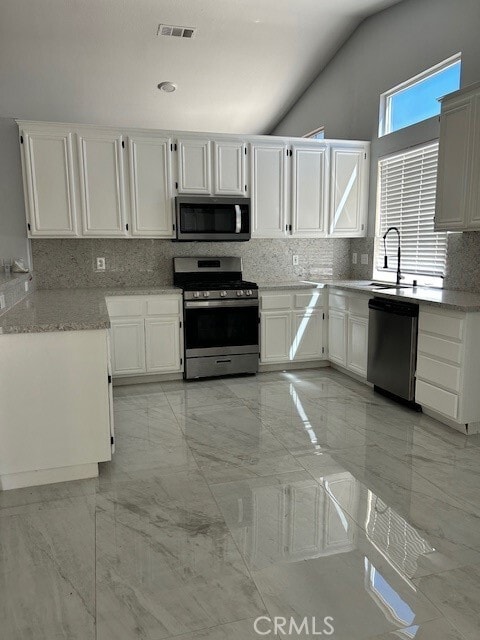 Photo - 13250 Ivanpah Rd