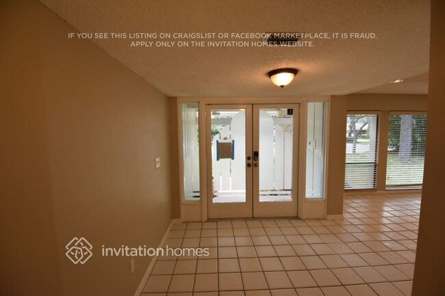 Photo - 204 W Ridgewood Ct