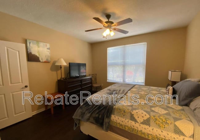 Photo - 10435 Mid Town Pkwy Unidad 220