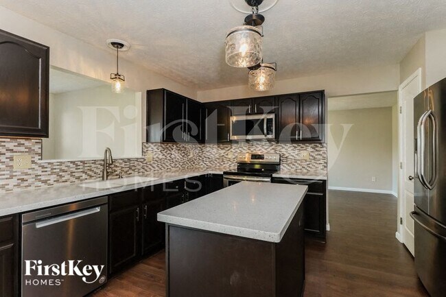 Photo - 160 Cambridge Dr