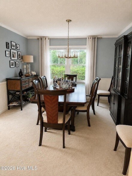 Photo - 265 Broadmeade Dr