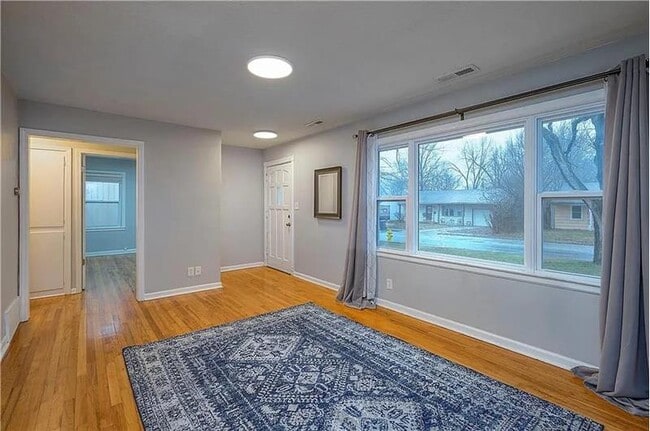 Photo - 1004 E Cedar St