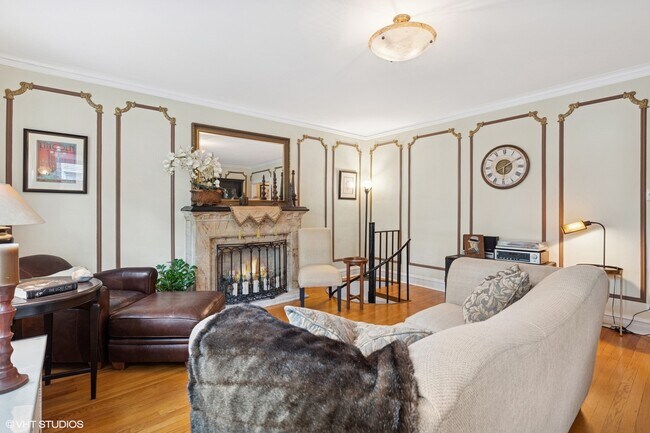 Photo - 5146 N Leavitt St