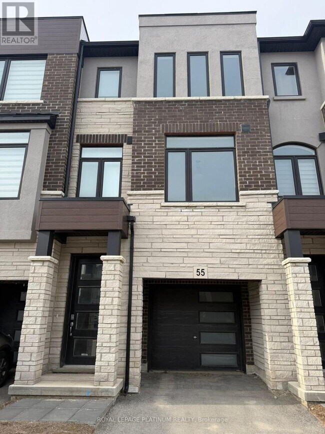 Photo - 290 Equestrian Way