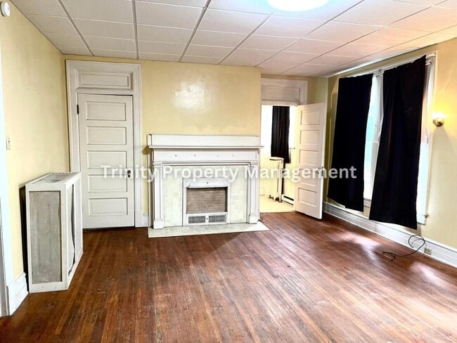 Photo - 628 Mulberry Ave