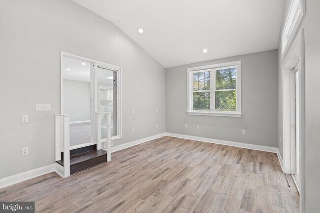 Photo - 8405 Shirley Rd