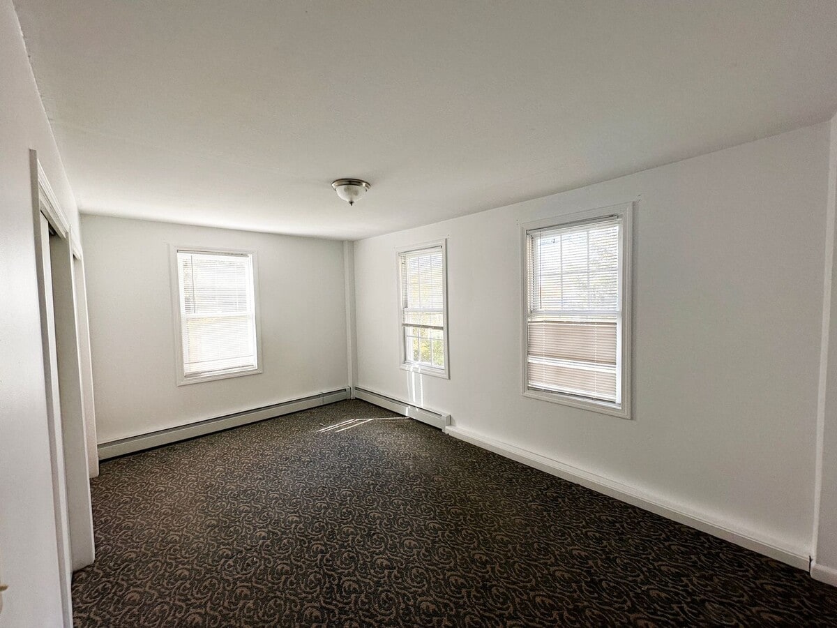 Photo - 35 Terrace Dr Unit 2R